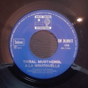 Tribal Mustachol - A La Moutouelle - Afbeelding 3