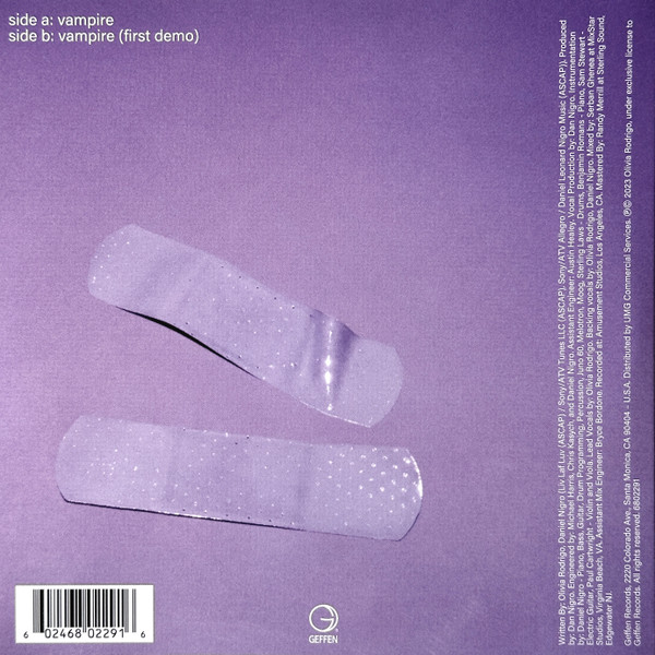 Olivia Rodrigo - Vampire 2 Olivia Rodrigo - Vampire