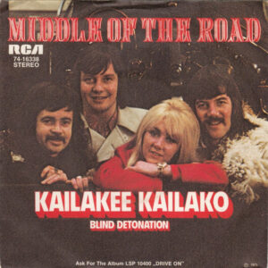 Middle Of The Road - Kailakee Kailako