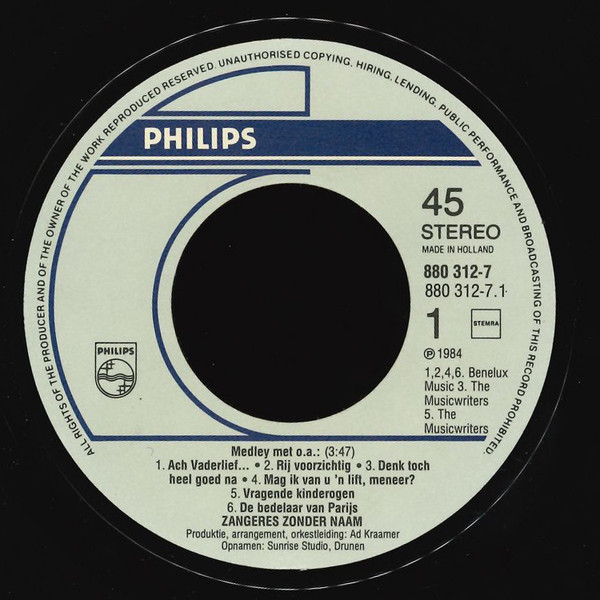 Zangeres Zonder Naam - Medley / Het Mooiste Geschenk In Mijn Leven 3 Zangeres Zonder Naam - Medley / Het Mooiste Geschenk In Mijn Leven