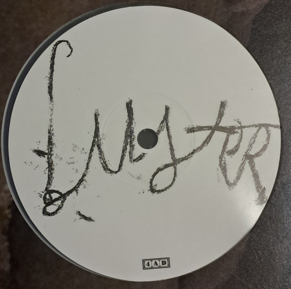 Maria Somerville - Luster 3 Maria Somerville - Luster