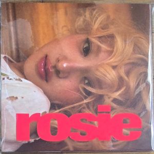 Rosé (2) - Rosie