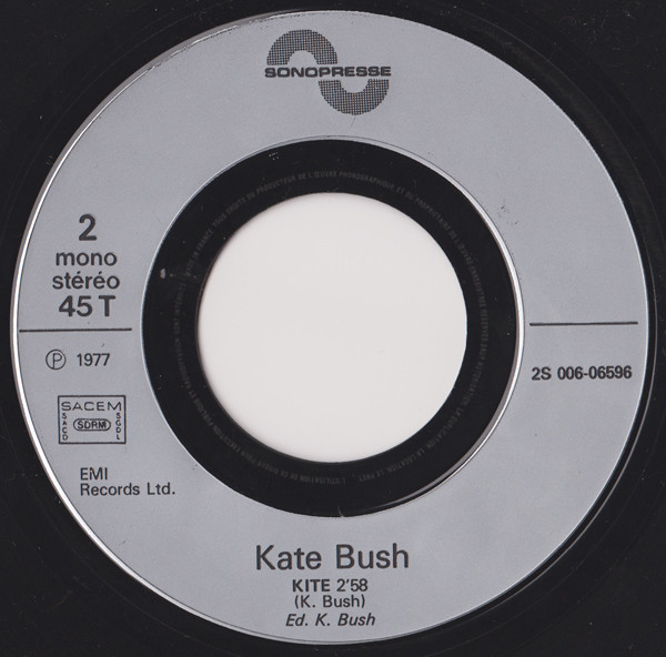 Kate Bush - Wuthering Heights 4 Kate Bush - Wuthering Heights